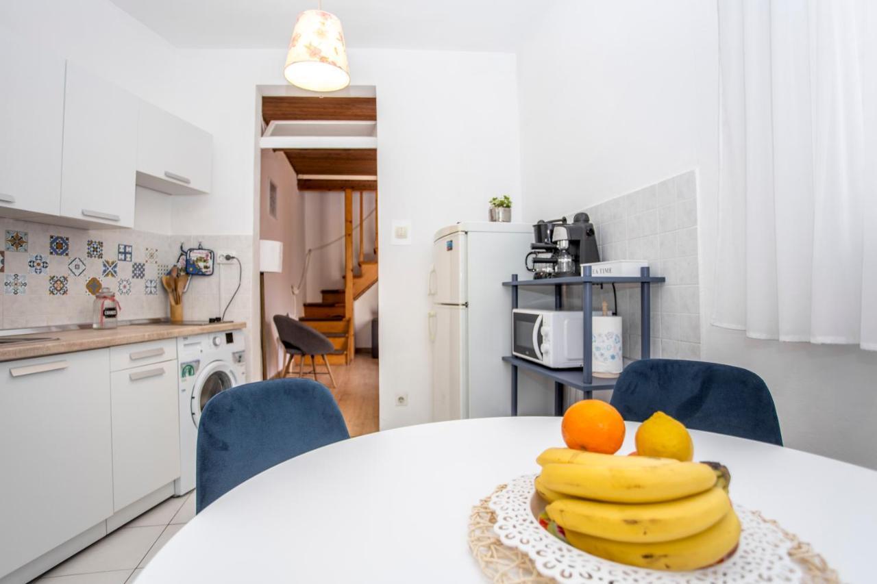 Apartment'S Dalmatia Sibenik Exterior photo